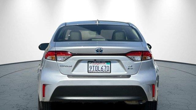 2025 Toyota Corolla Hybrid SE