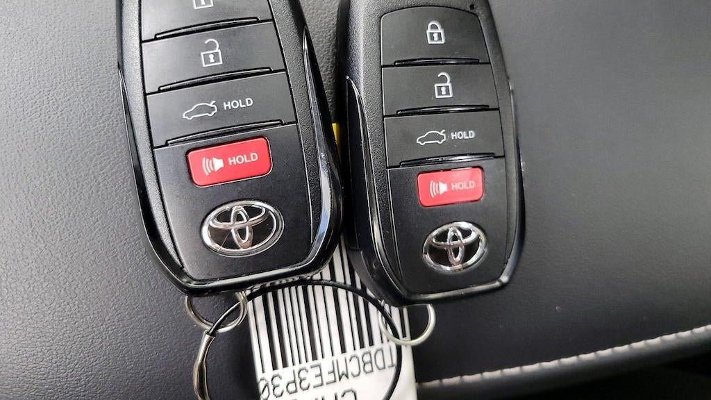 2023 Toyota Corolla Hybrid LE