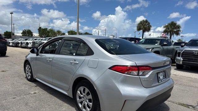2024 Toyota Corolla Hybrid SE