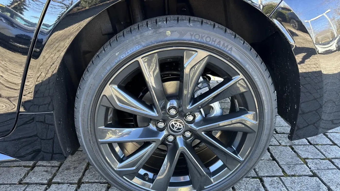 2025 Toyota Corolla Hybrid SE