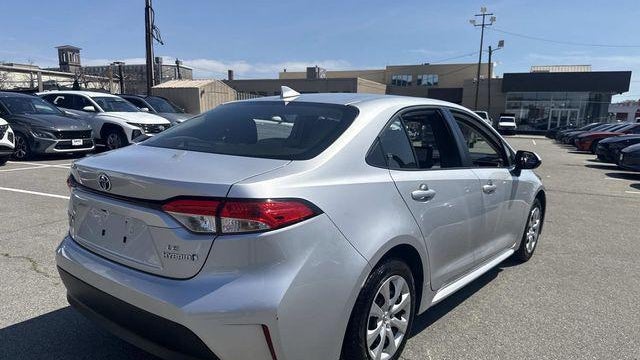 2024 Toyota Corolla Hybrid LE