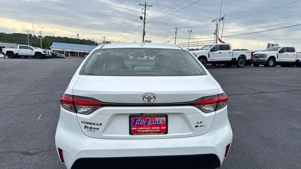 2026 Toyota Corolla Hybrid SE