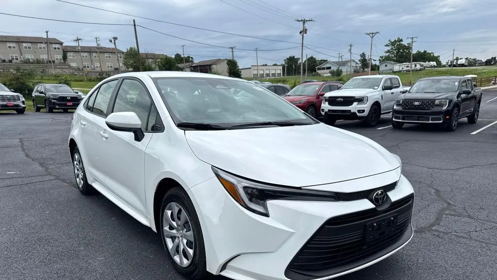 2026 Toyota Corolla Hybrid SE