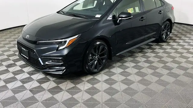 2026 Toyota Corolla Hybrid SE