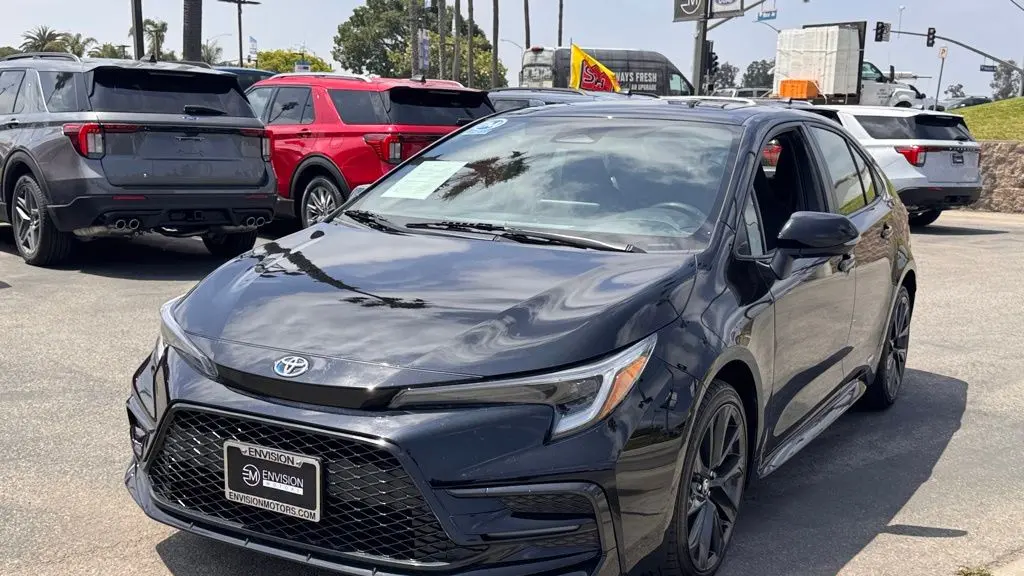 2024 Toyota Corolla Hybrid SE