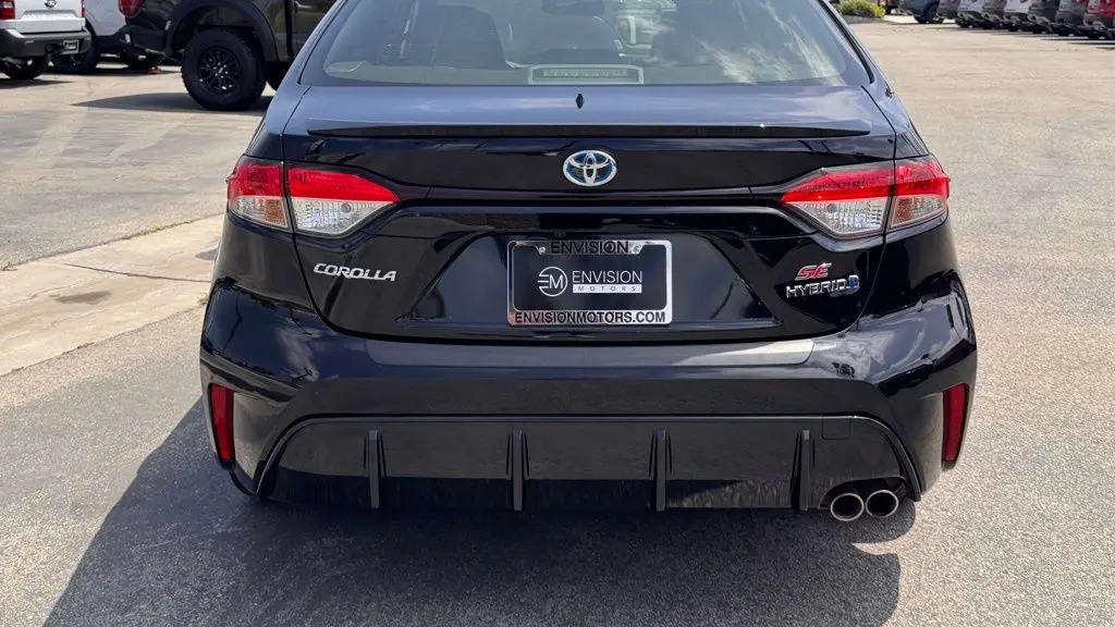 2024 Toyota Corolla Hybrid SE