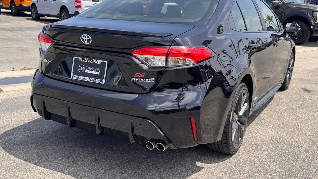 2024 Toyota Corolla Hybrid SE