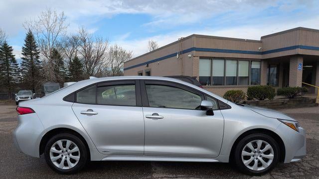 2024 Toyota Corolla Hybrid SE