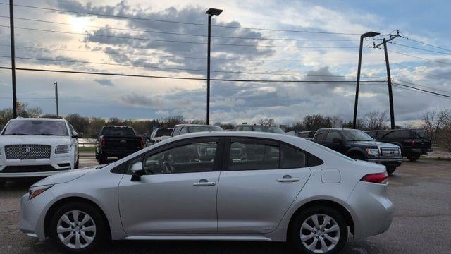 2024 Toyota Corolla Hybrid SE