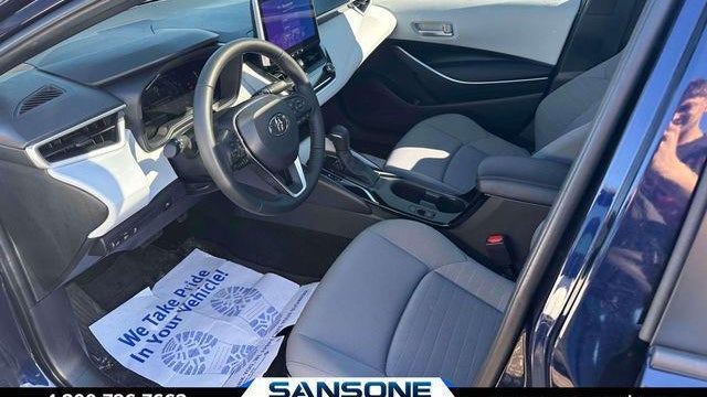 2025 Toyota Corolla Hybrid SE