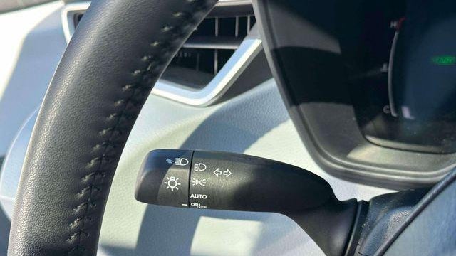 2025 Toyota Corolla Hybrid SE