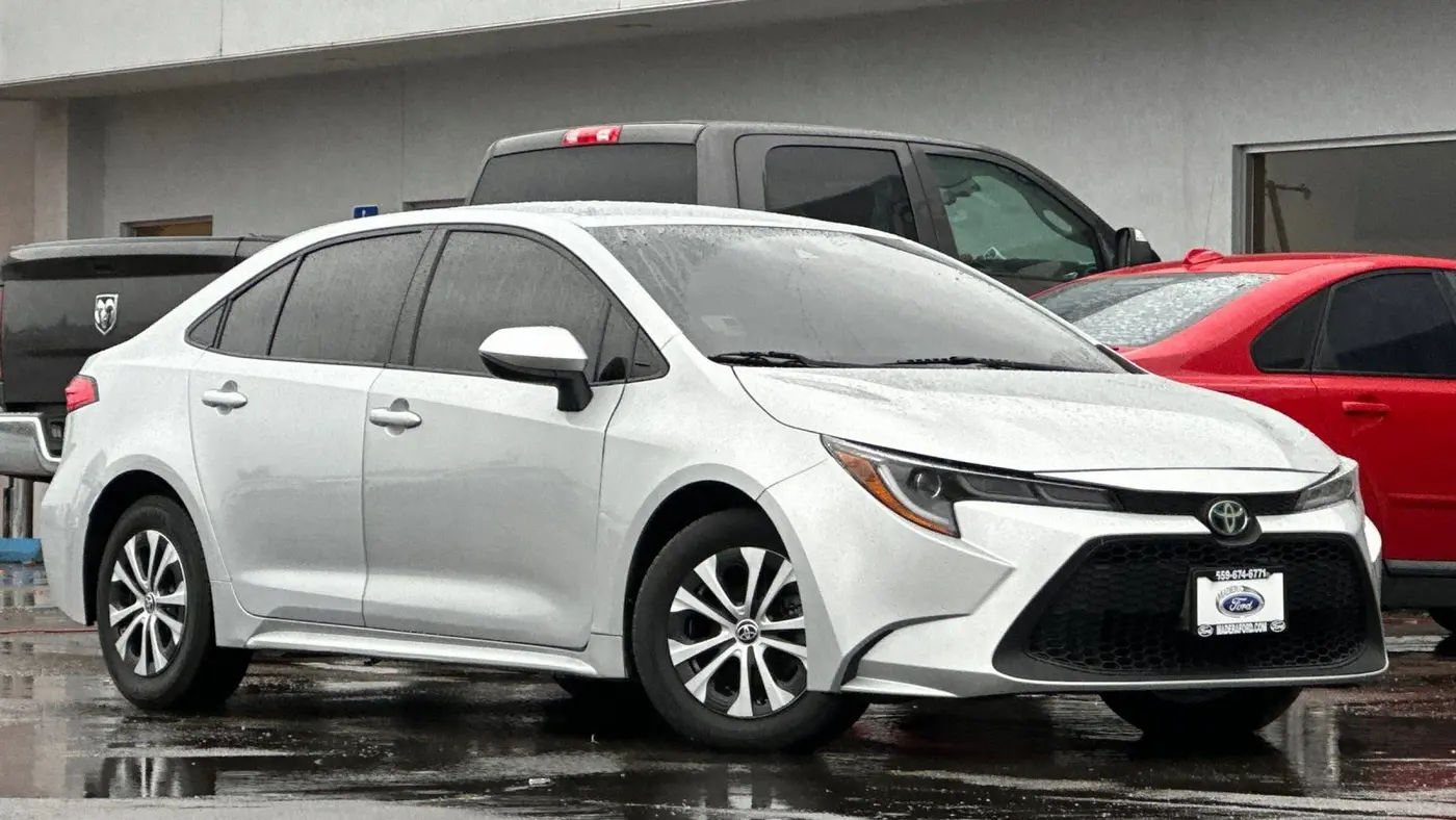 2022 Toyota Corolla Hybrid LE