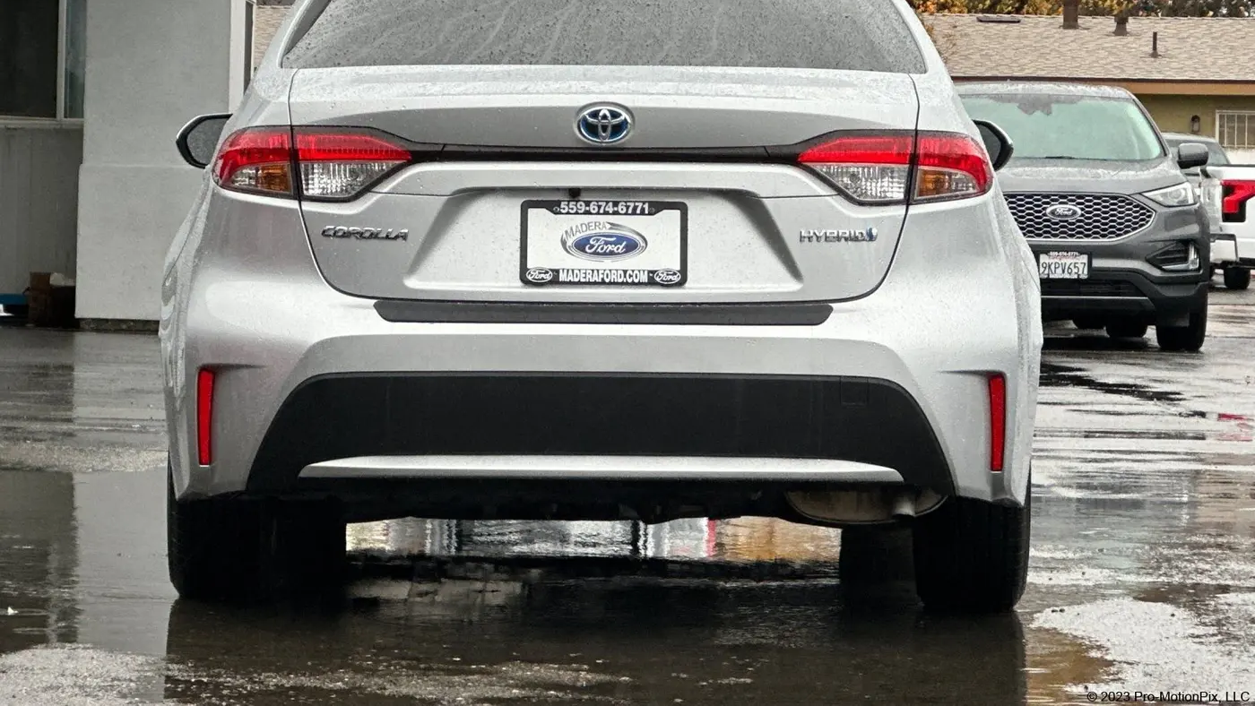 2022 Toyota Corolla Hybrid LE