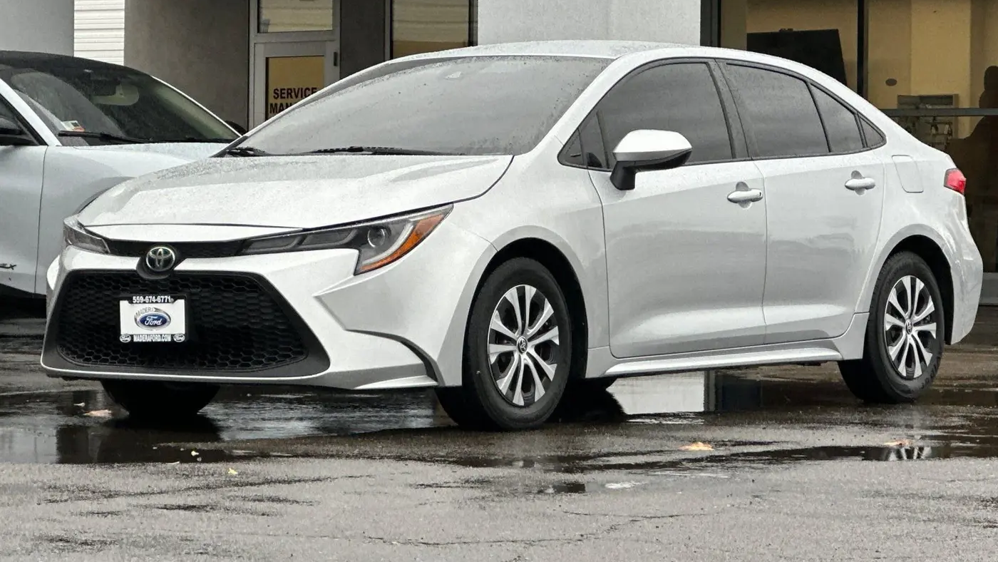 2022 Toyota Corolla Hybrid LE