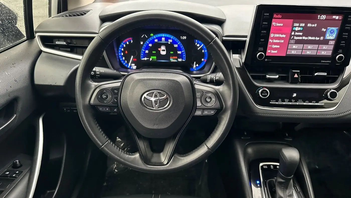 2022 Toyota Corolla Hybrid LE