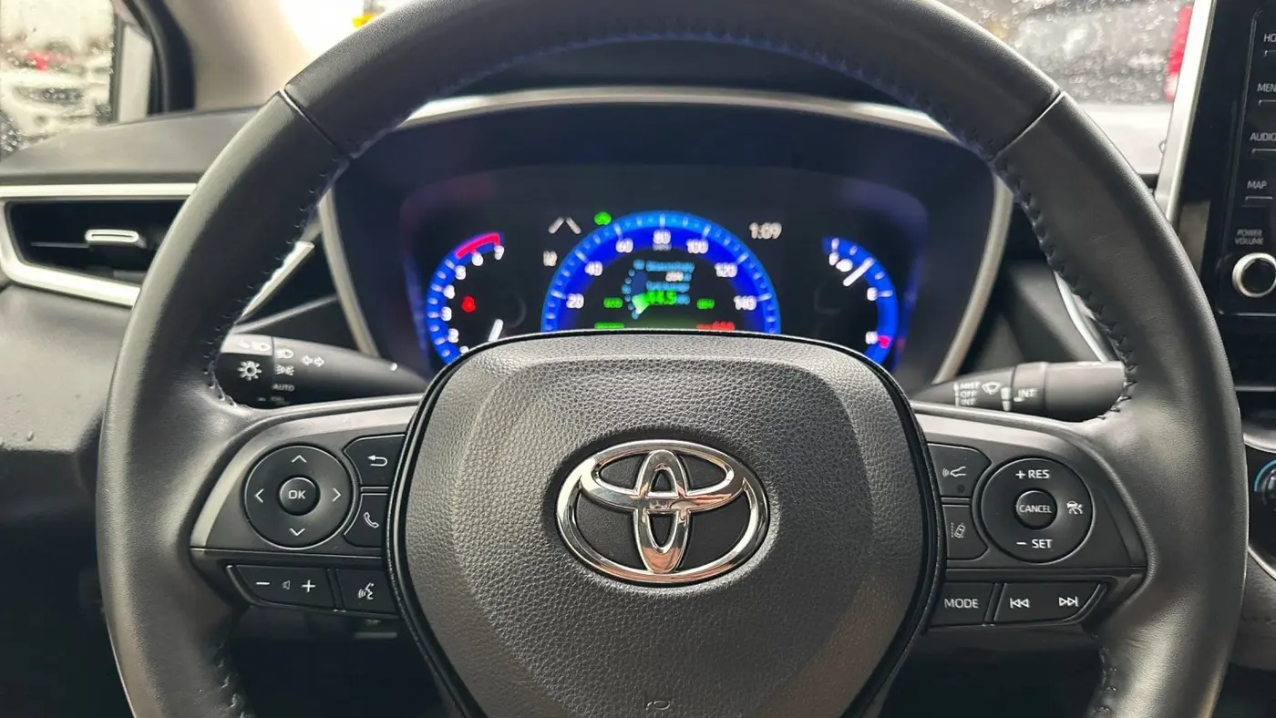 2022 Toyota Corolla Hybrid LE