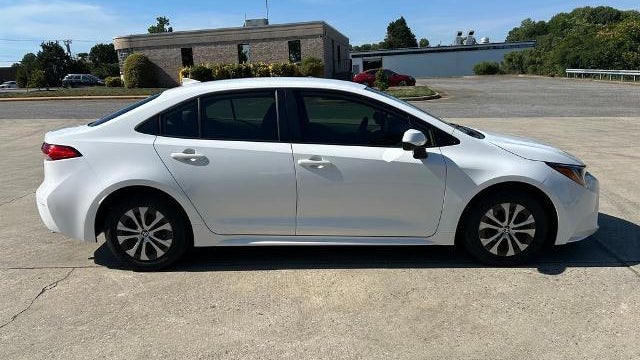 2022 Toyota Corolla Hybrid LE