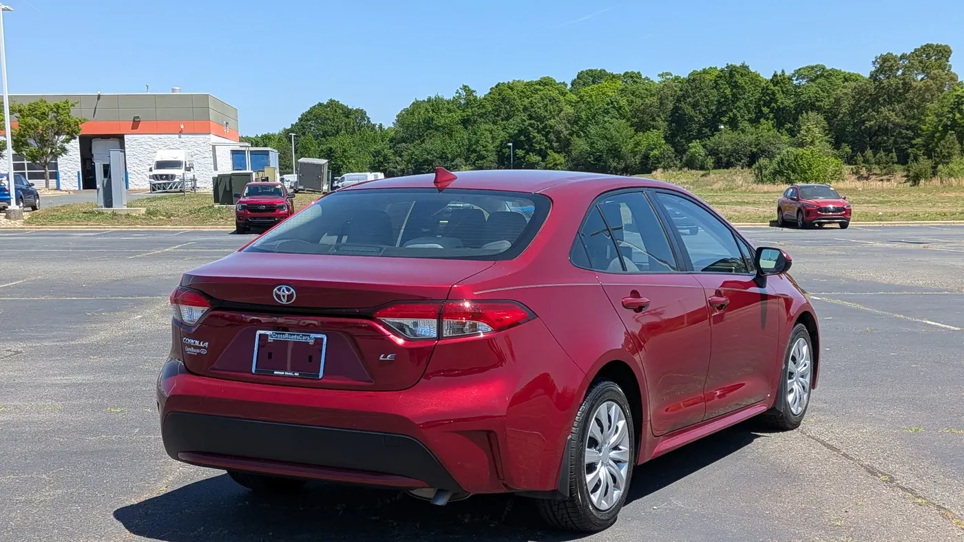 2022 Toyota Corolla LE