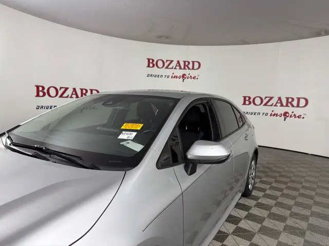 2022 Toyota Corolla - $17,000