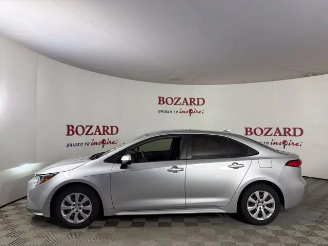 2022 Toyota Corolla - $17,000