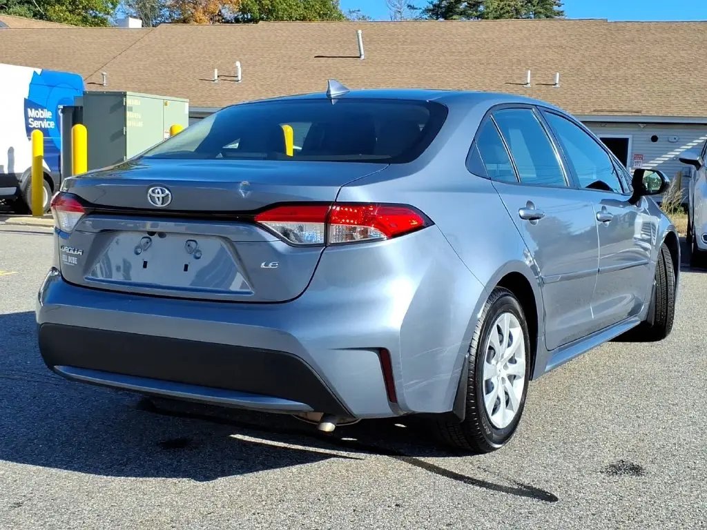 2022 Toyota Corolla - $21,900