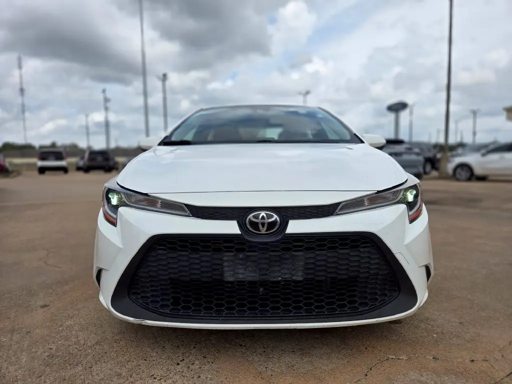 2021 Toyota Corolla - $14,657