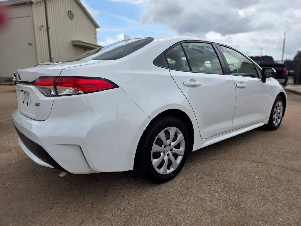 2021 Toyota Corolla - $14,657