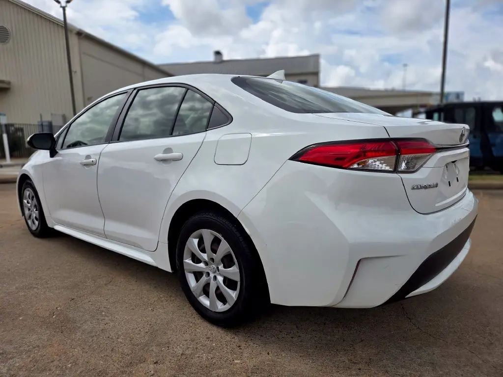 2021 Toyota Corolla - $14,657