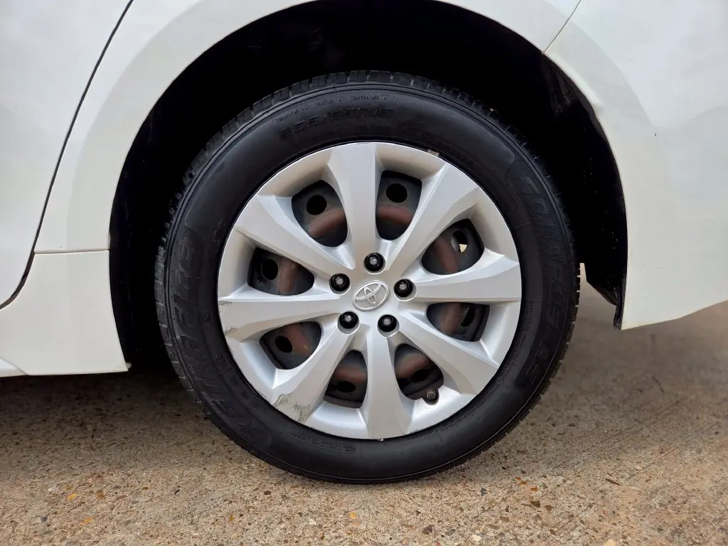2021 Toyota Corolla - $14,657
