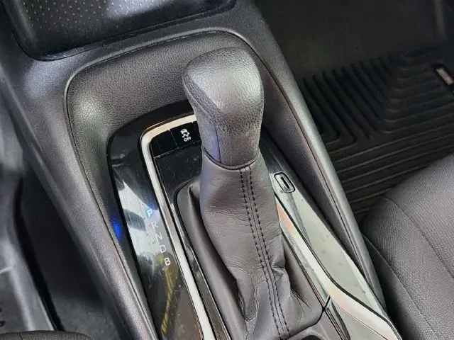 2020 Toyota Corolla - $9,500