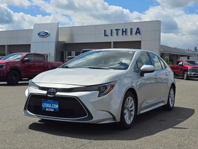 2021 Toyota Corolla XLE 4DR Sedan