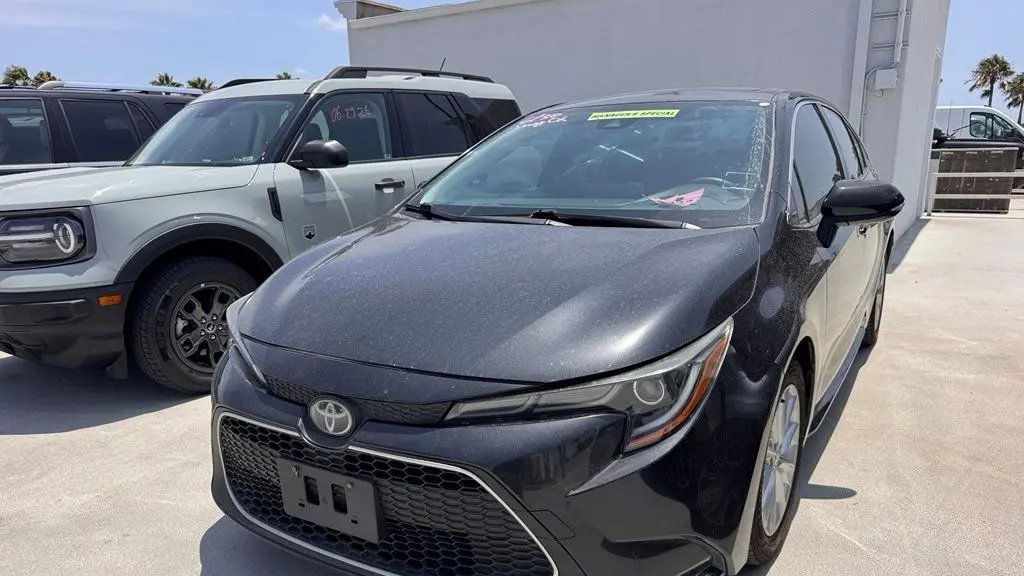 2020 Toyota Corolla XLE