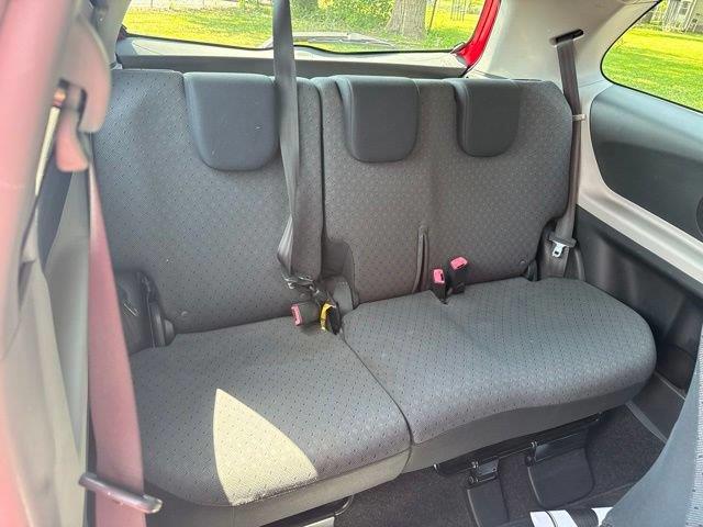 2010 Toyota Yaris - $6,951