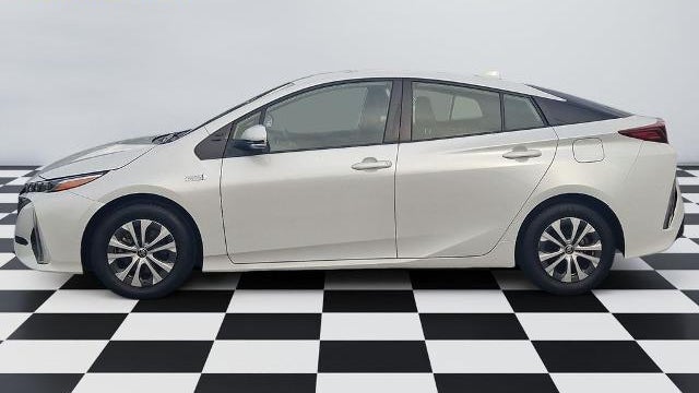 2021 Toyota Prius Prime LE