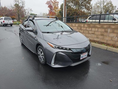 2022 Toyota Prius Prime XLE 4DR Hatchback