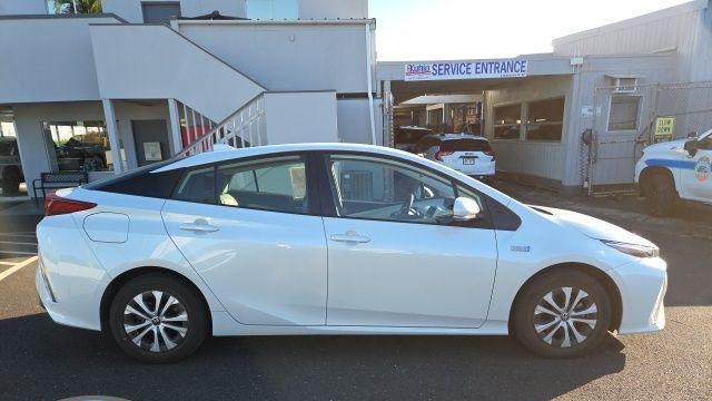 2022 Toyota Prius Prime LE