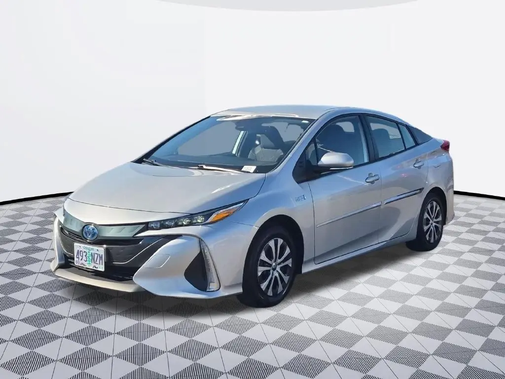 2022 Toyota Prius - $26,738