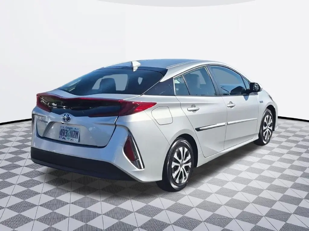 2022 Toyota Prius - $26,738