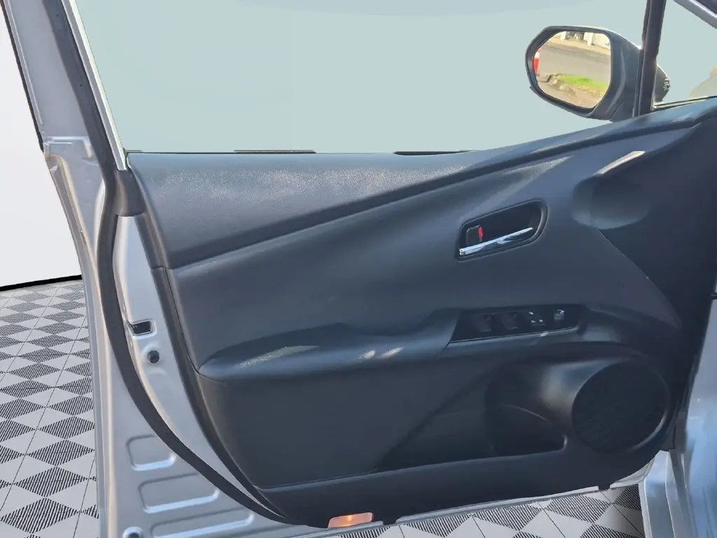 2022 Toyota Prius - $26,738