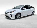 2021 Prius Thumbnail 3