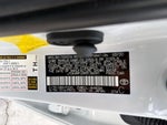 2021 Prius Thumbnail 30