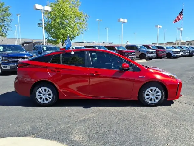 2021 Toyota Prius - $22,101