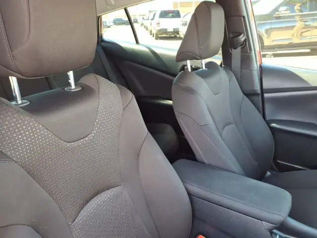 2021 Toyota Prius - $22,101