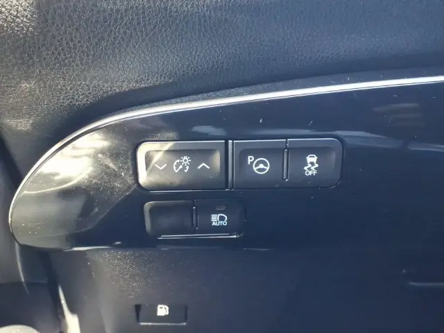 2021 Toyota Prius - $22,101