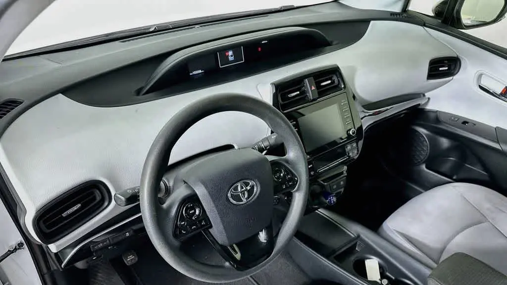 2021 Toyota Prius L Eco
