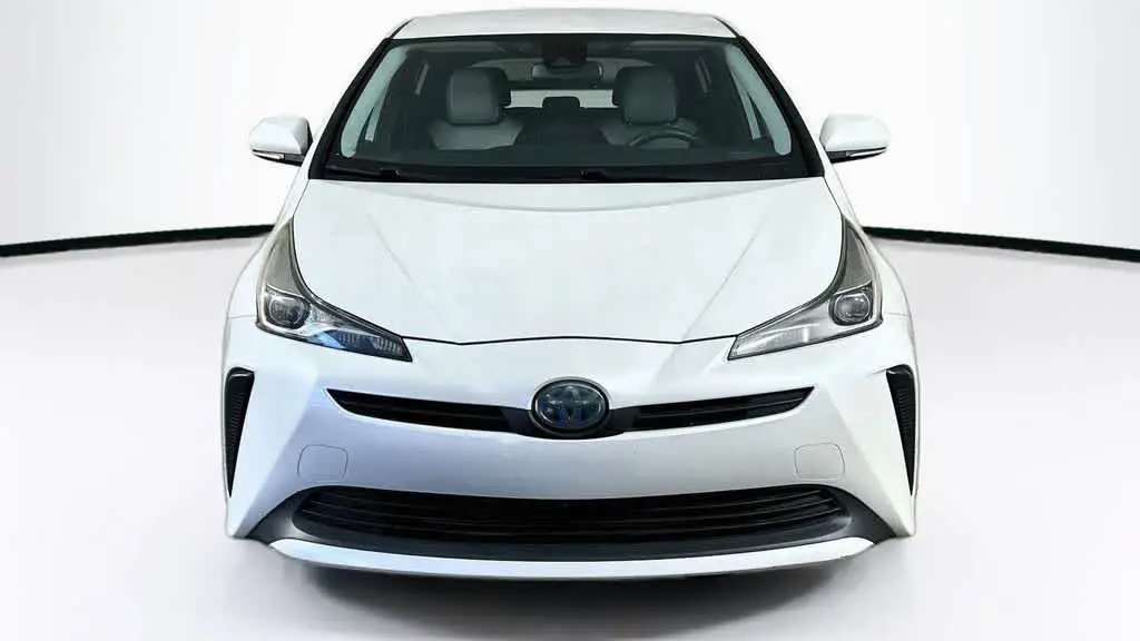 2021 Toyota Prius L Eco