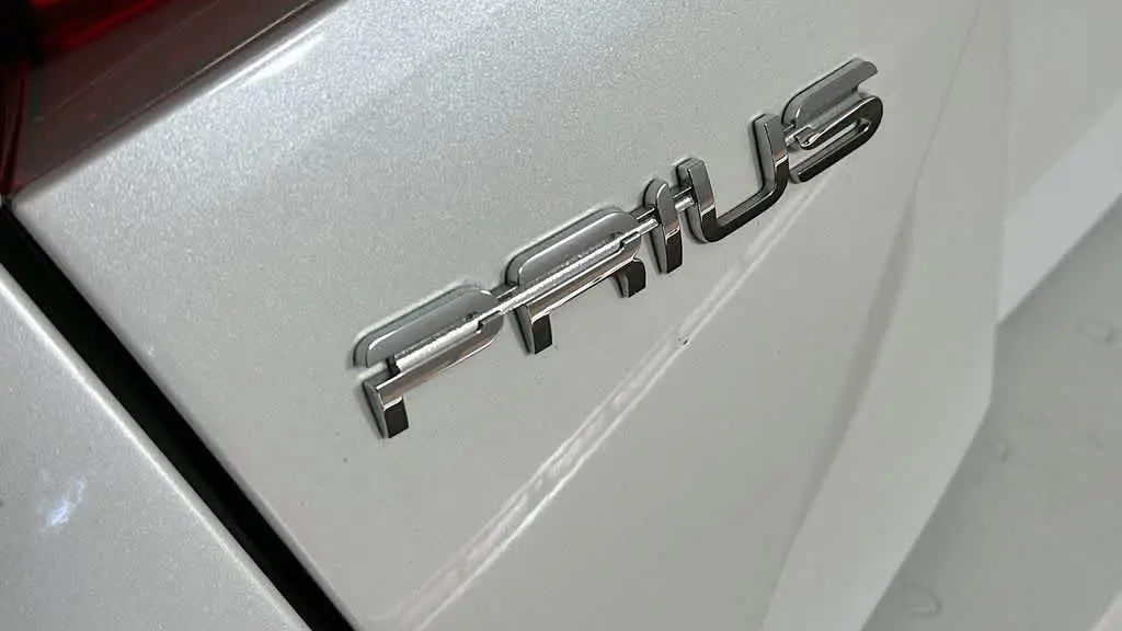 2021 Toyota Prius L Eco