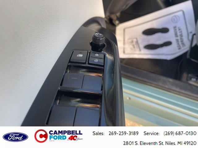 2022 Toyota Prius - $25,992