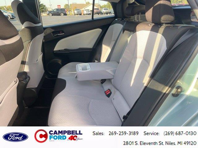 2022 Toyota Prius - $25,992