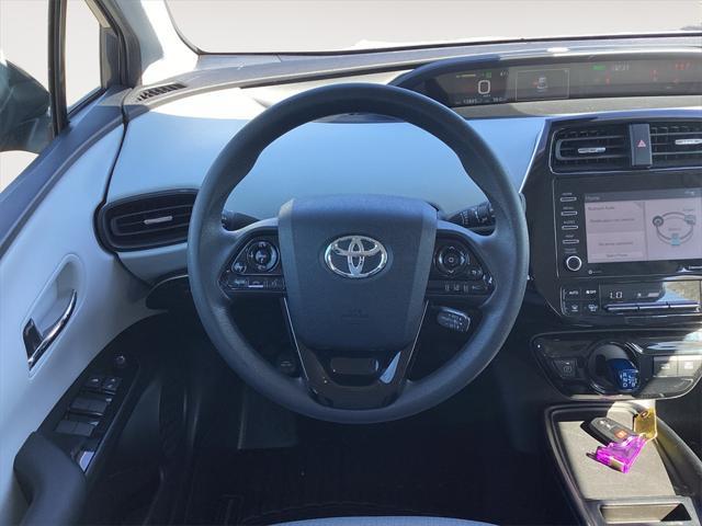 2022 Toyota Prius - $26,000